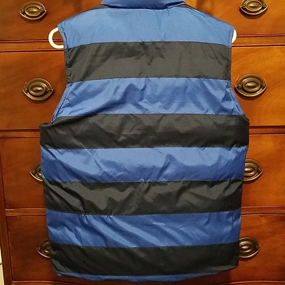 Gap Kids puffer vest - Picture 4 of 7